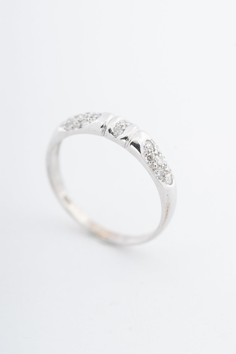 Witgouden ring met diamanten
