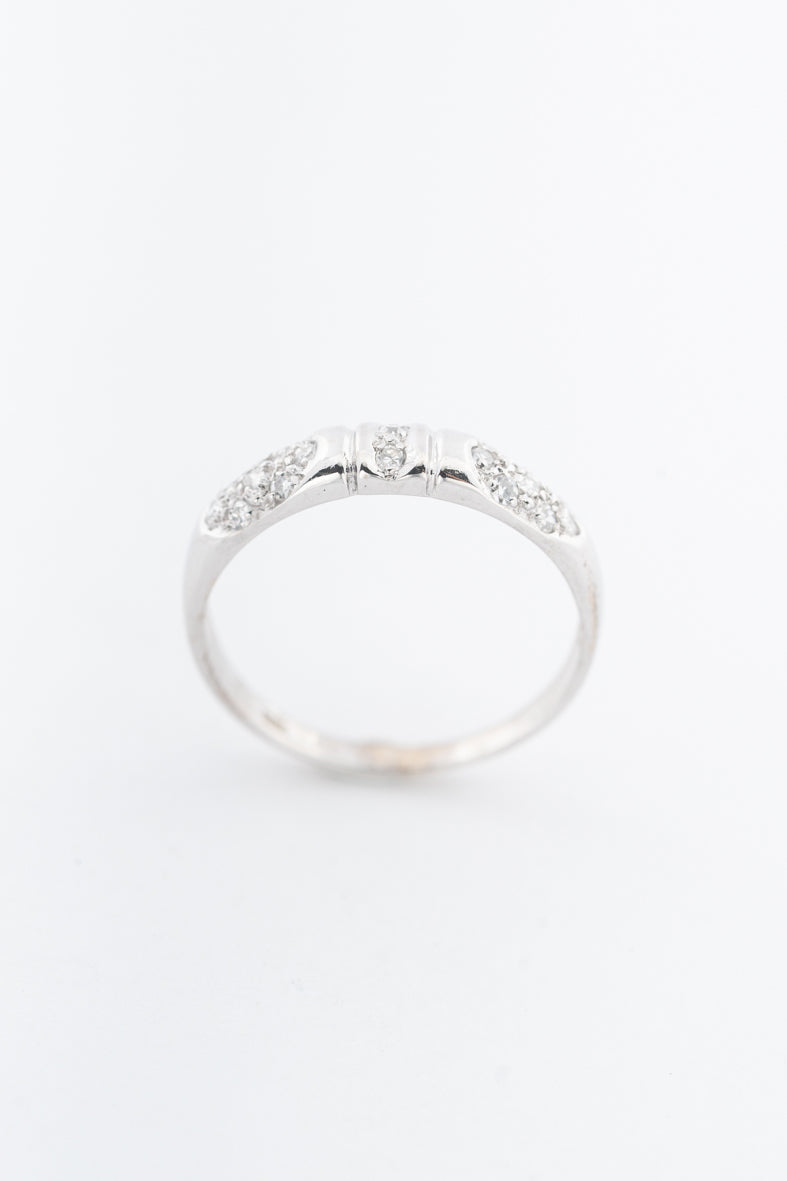 Witgouden ring met diamanten