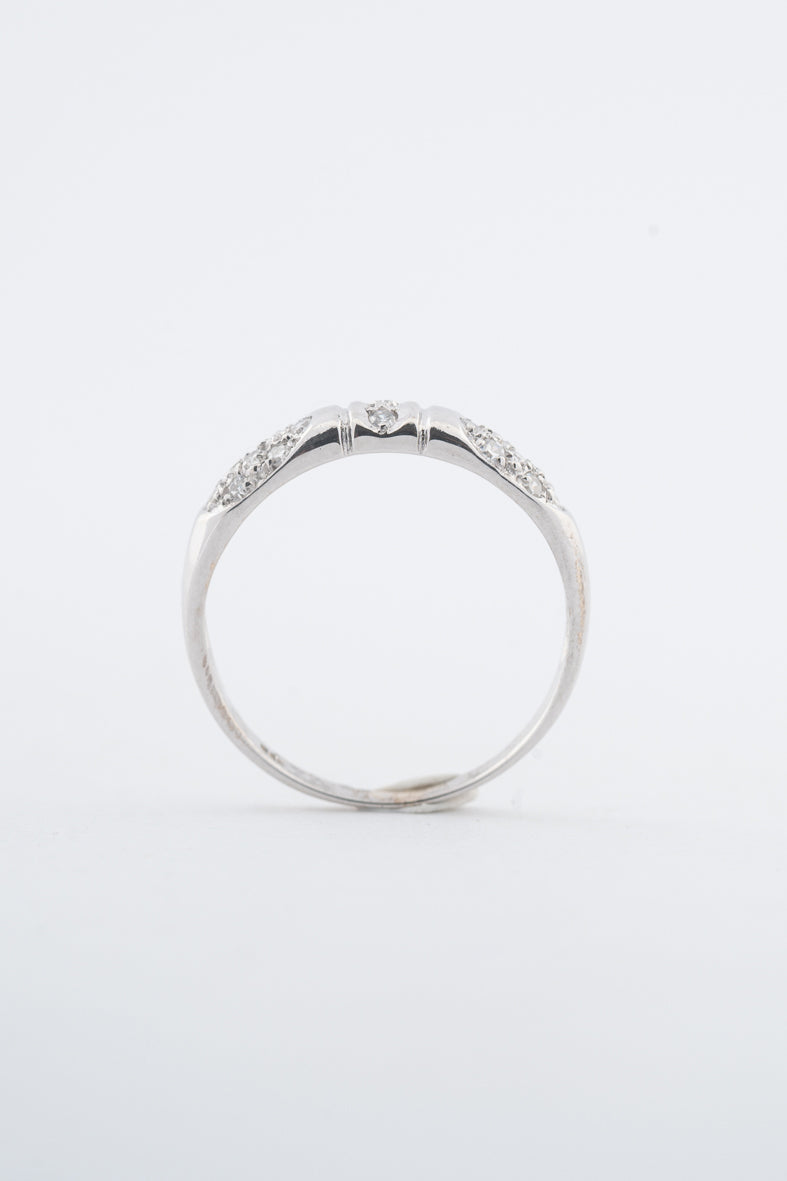 Witgouden ring met diamanten