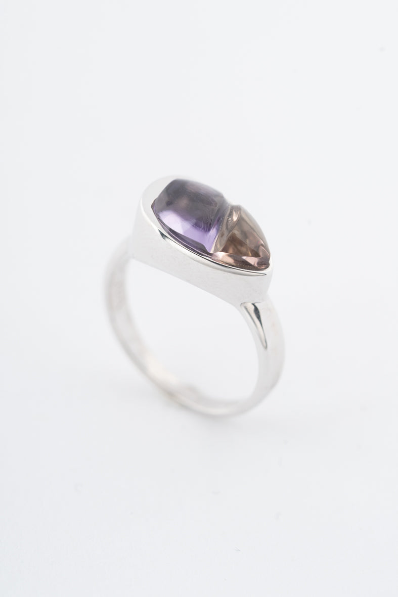 Witgouden ring met ametrien