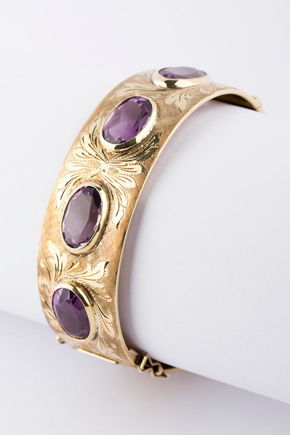 Slave bracelet with amethyst