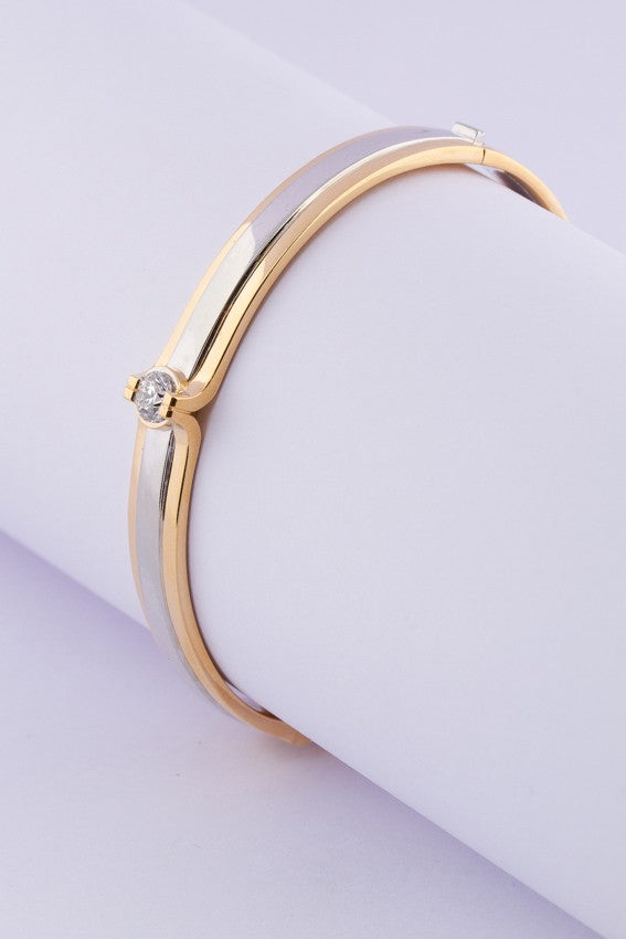 Gouden massieve slaven armband van het merk: Le Chic met een briljant