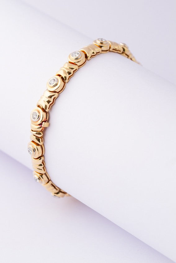 Gouden armband met 14 briljanten