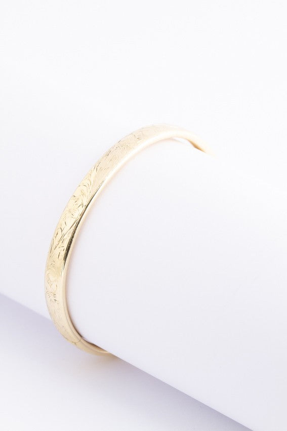 Gold engraved slave bracelet