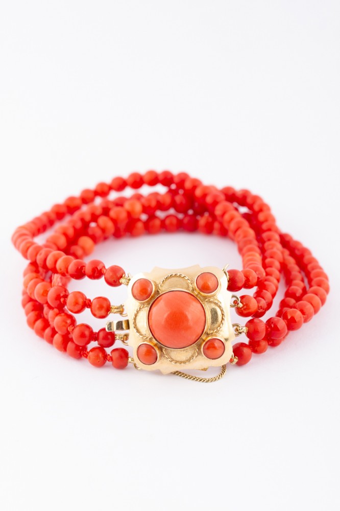 4-strand blood coral bracelet with gold clasp