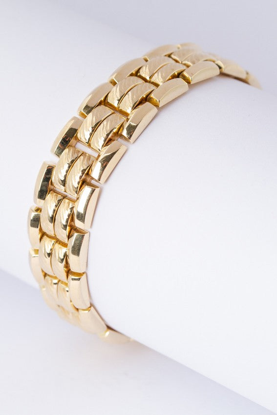 gold link bracelet