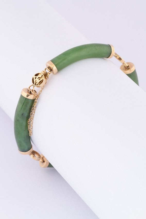 Gold link bracelet with jade