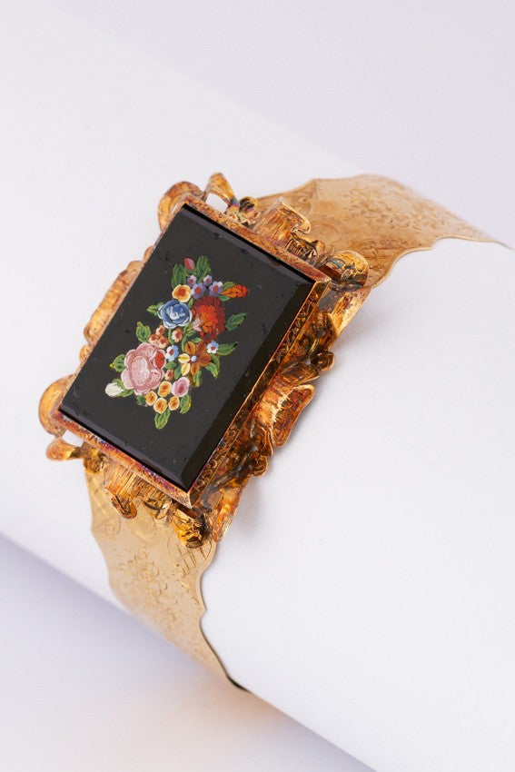 Gold Biedermeier bracelet with onyx flowers