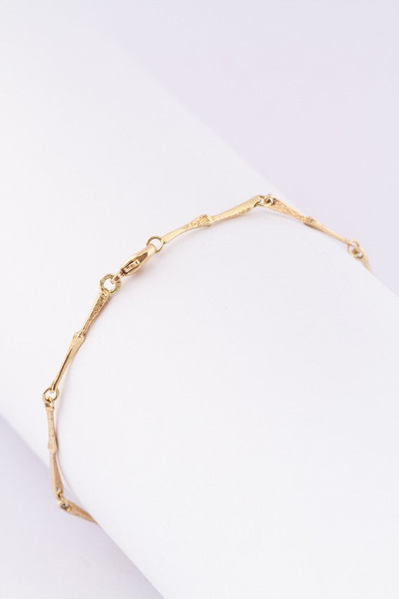 Gold link bracelet