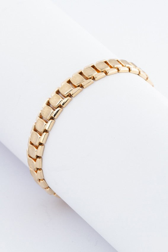 Gold link bracelet