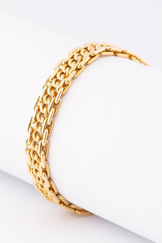 White/yellow gold bracelet with sapphires in the clasp