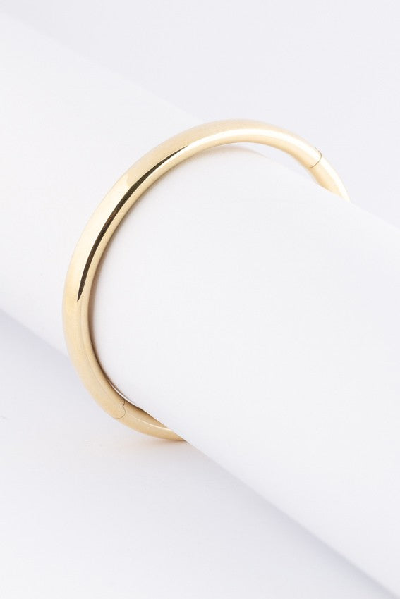 Gouden bangle armband met scharnier sluiting