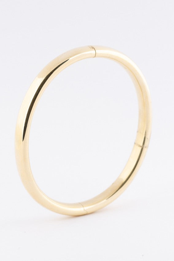 Gouden bangle armband met scharnier sluiting