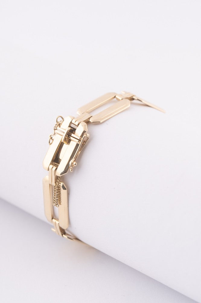 Old gold link bracelet