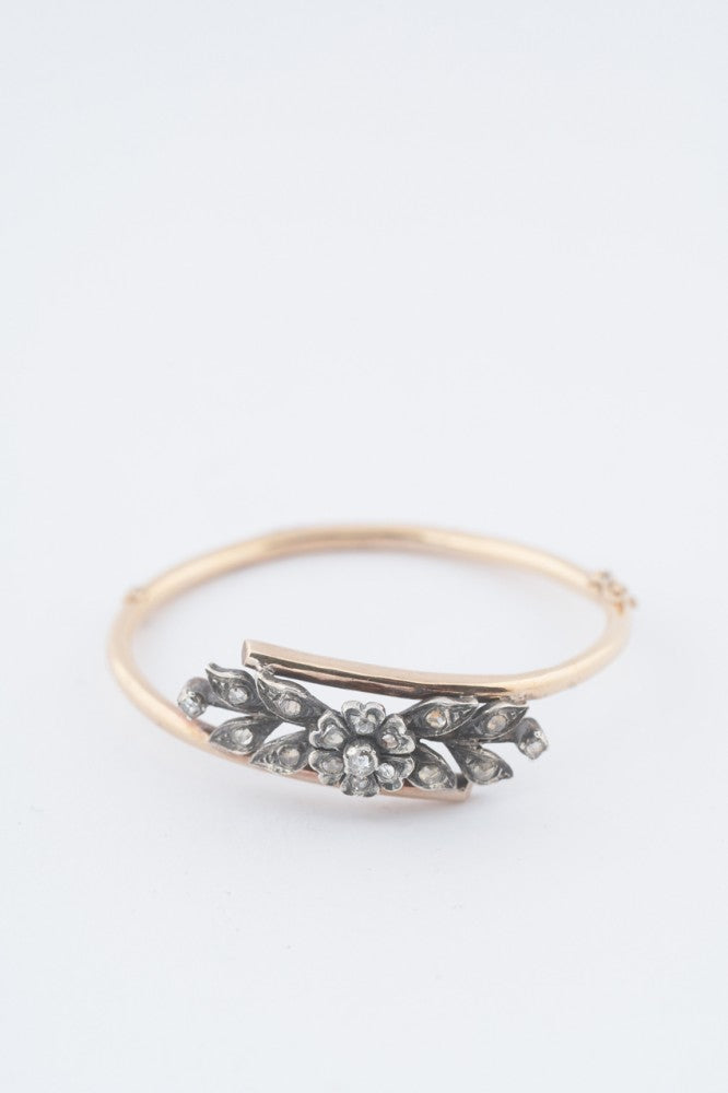 Antique gold bangle with rose-cut diamonds