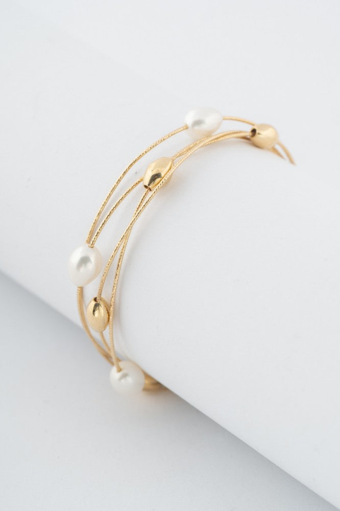 Gold lake strand bracelet with freshwater pearls