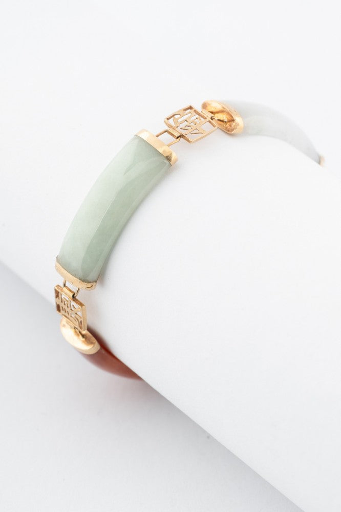 Jade armband met gouden tussen schakels