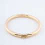 Gouden gegraveerde bangle met scharnier sluiting
