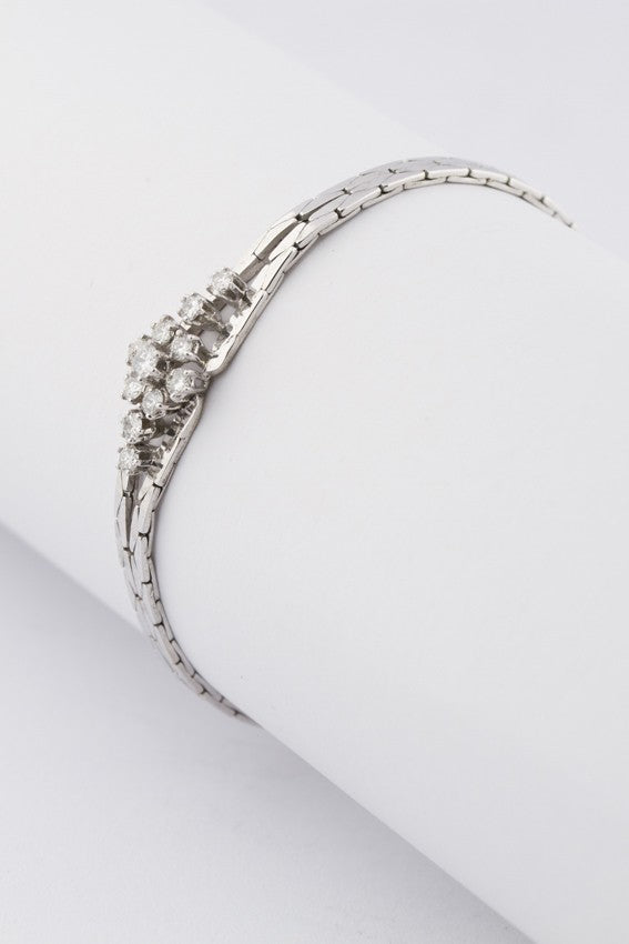 White gold bracelet with diamonds