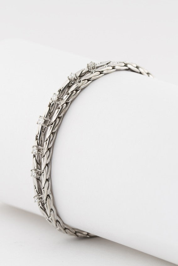 Wit gouden schakel armband met briljanten