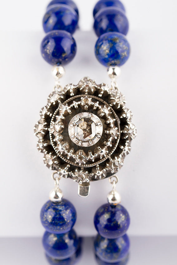 Lapis lazuli bracelet with antique clasp