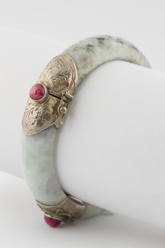 Jade bracelet with silver and ruby