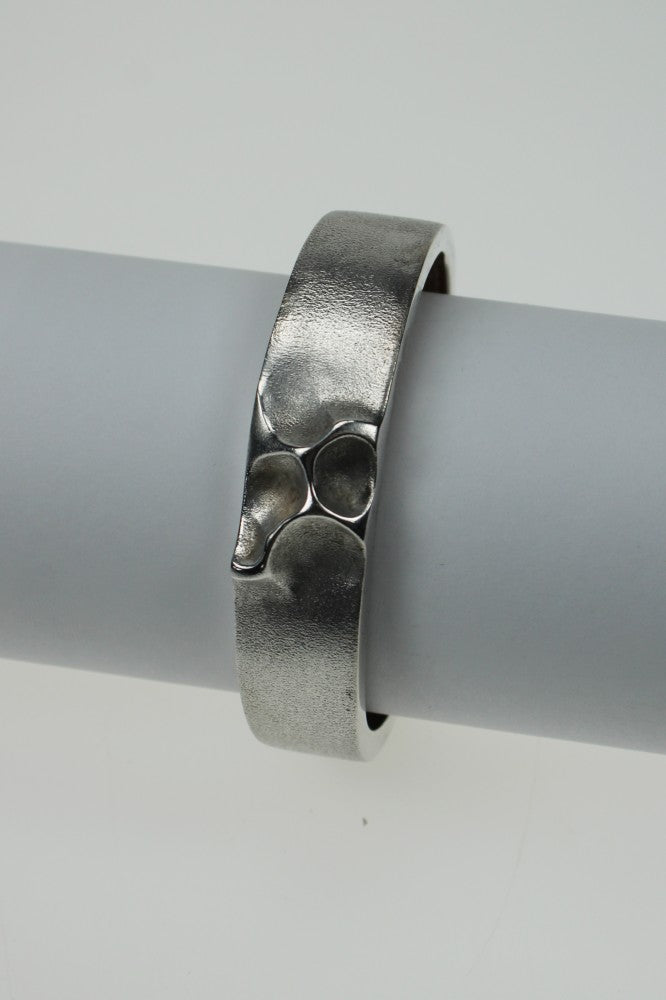 Silver clamp bracelet