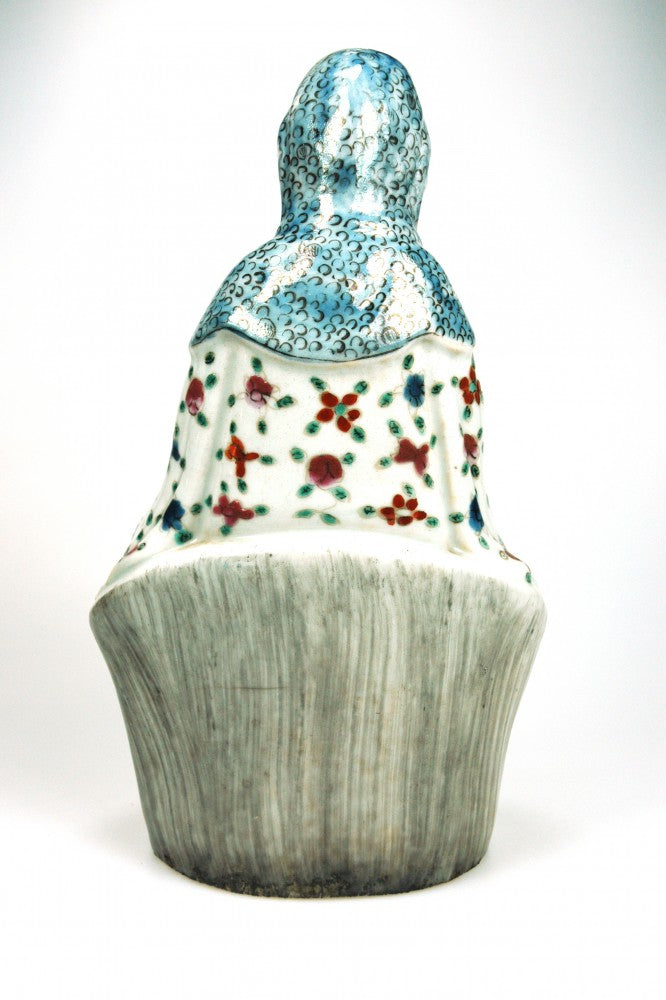 Antieke Famille-Rose Kwan Yin