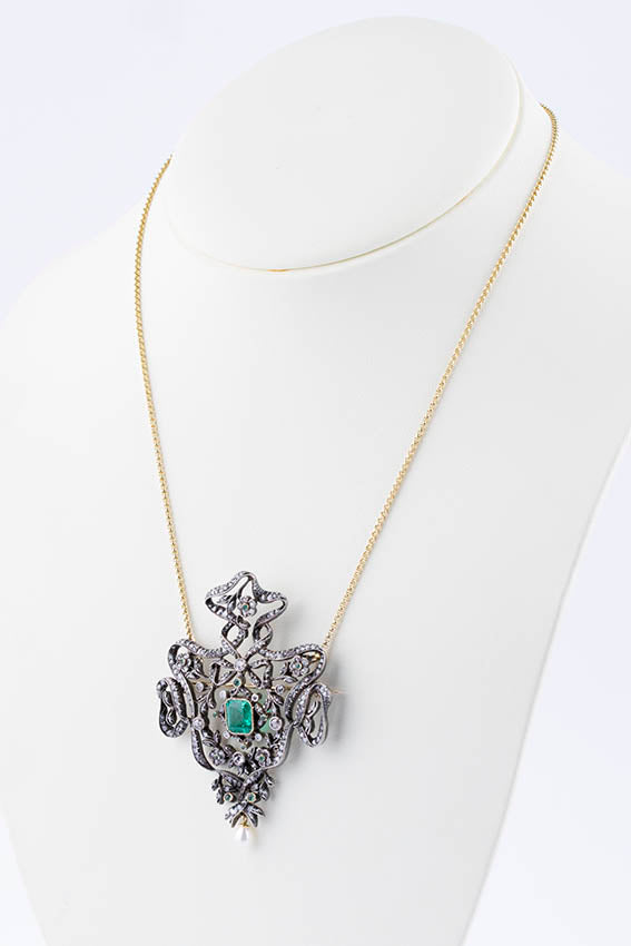 Antieke broche/hanger met smaragd en roos diamanten