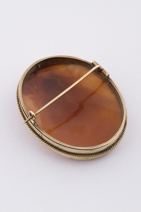 Antieke camée broche