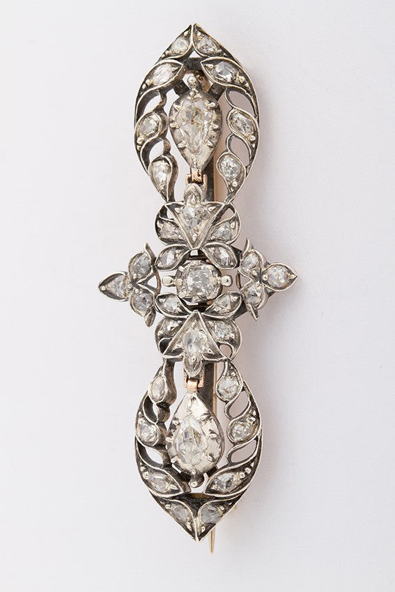 Antique gold brooch with diamonds
