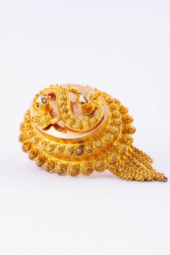 Antieke Brabantse klederdracht broche.