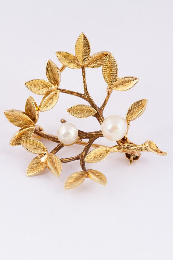 Gold branch brooch with pearls