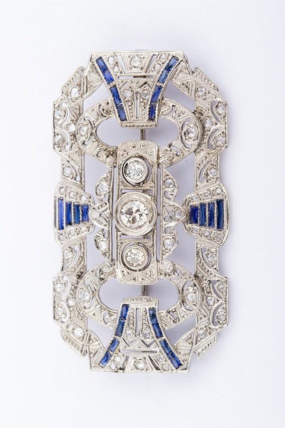 White gold Art Deco brooch with diamonds and sapphires