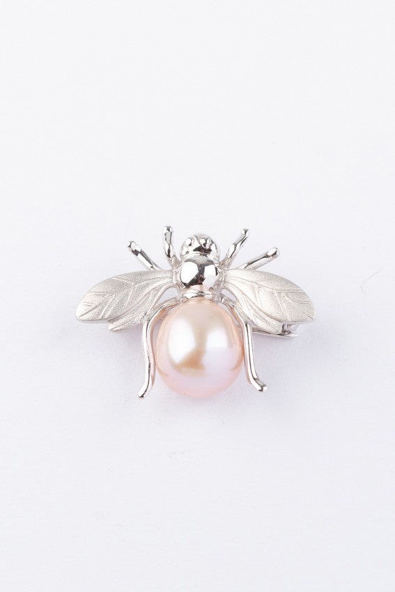 White gold insect brooch with freshwater pearl