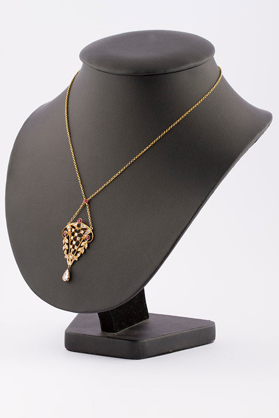 Antieke hanger met robijn en roos diamant