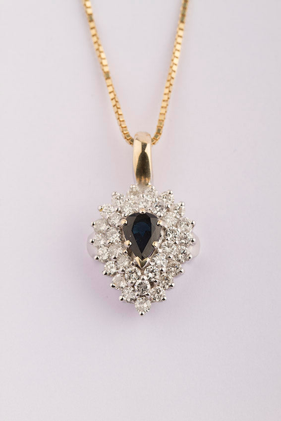 Wit/geel gouden dubbele entourage hanger met saffier en briljant