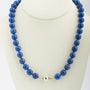 Lapis lazuli collier aan gouden sluiting
