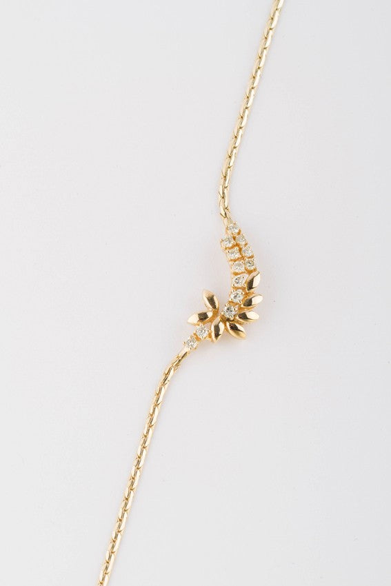 Gouden collier met 12 briljanten