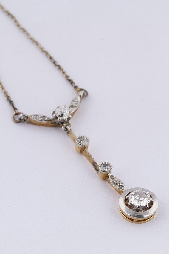 White/yellow gold Art Nouveau pendant with brilliant and diamond
