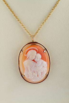 Antique shell cameo pendant