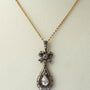 Antieke hanger met roos geslepen diamanten aan collier