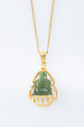 Gouden hanger met jade boeddha aan gouden gourmet collier
