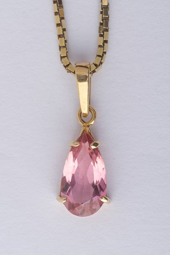 Gouden hanger met toermalijn