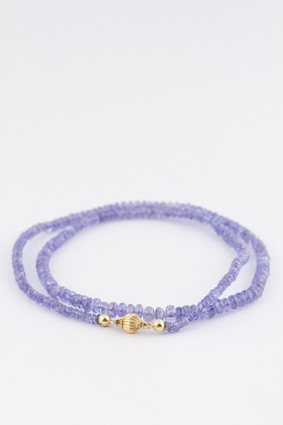 Tanzanite necklace en-chute strung on a gold clasp