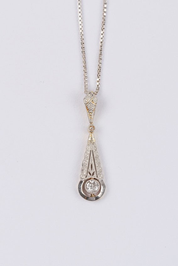 Antique white/yellow gold Art Deco pendant on a white gold necklace
