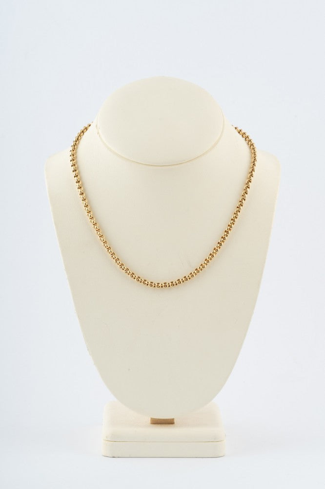 Gold link necklace