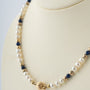 Cultivé parel lapis lazuli collier met goudkleurige bollen en gouden slot