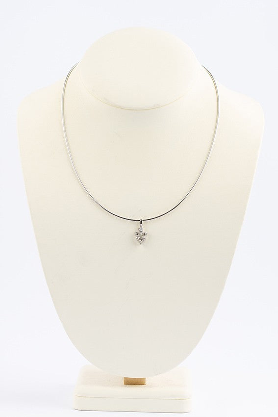 White gold pendant with diamonds