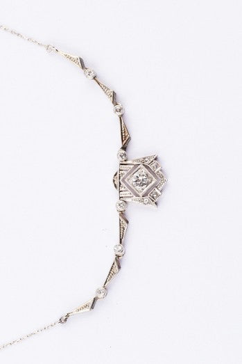 Wit gouden Art Deco collier met briljanten en diamanten